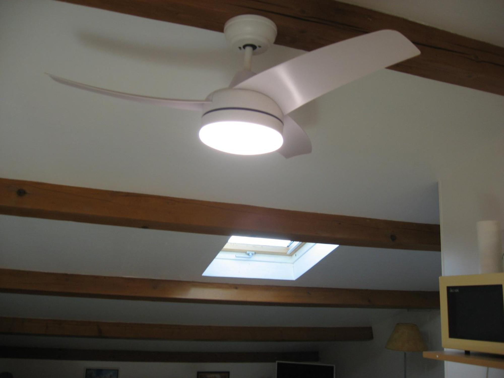 T 2 Avec Velux Sous Les Combes De 34 M2 Διαμέρισμα La Londe-les-Maures Εξωτερικό φωτογραφία